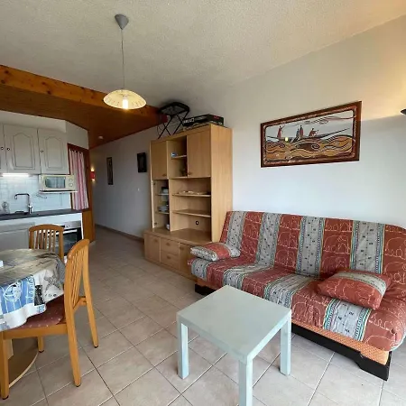 Studio/cabine 4 Pers: Terrasse, Pres Plage, Garage Prive, Equipe, St-jean-de-monts - Fr-1-224c-70 *
