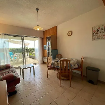 Appartement Studio/cabine 4 Pers: Terrasse, Pres Plage, Garage Prive, Equipe, St-jean-de-monts - Fr-1-224c-70 *