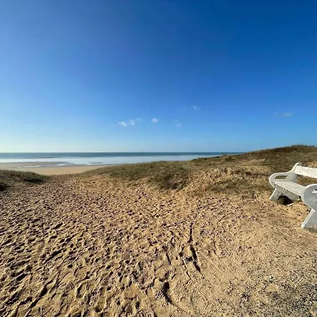 Studio/cabine 4 Pers: Terrasse, Pres Plage, Garage Prive, Equipe, St-jean-de-monts - Fr-1-224c-70