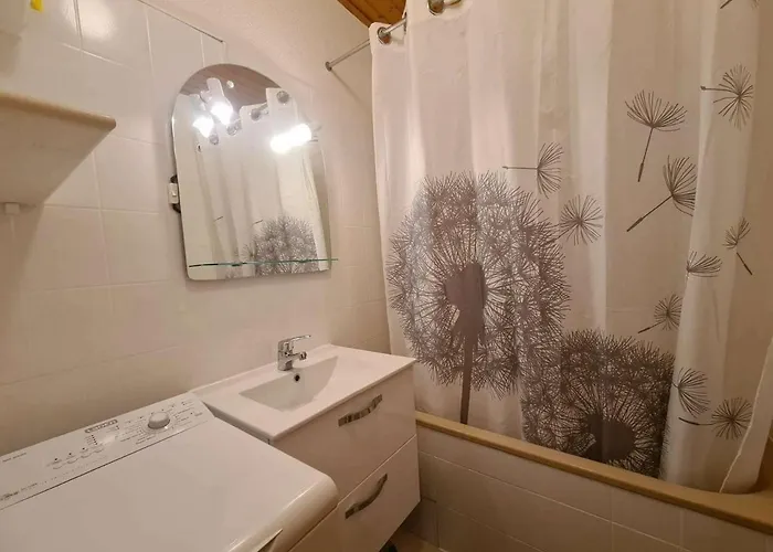 Studio/cabine 4 Pers: Terrasse, Pres Plage, Garage Prive, Equipe, St-jean-de-monts - Fr-1-224c-70 Saint-Jean-de-Monts