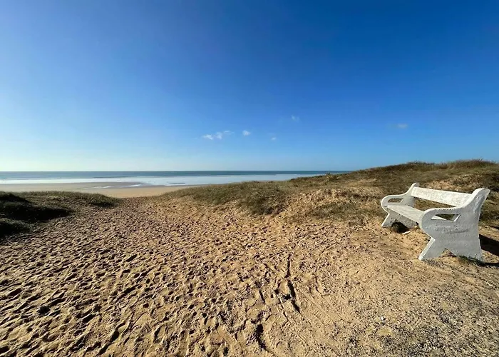 Studio/cabine 4 Pers: Terrasse, Pres Plage, Garage Prive, Equipe, St-jean-de-monts - Fr-1-224c-70